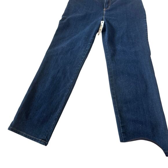 Gloria Vanderbilt dark wash jeans size 8 petite - Picture 7 of 7